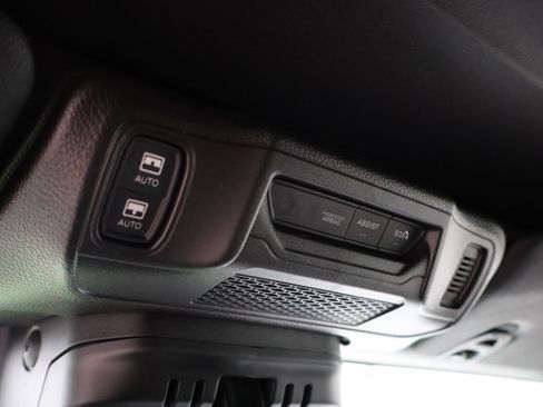 Used 2025 Jeep Wrangler Unlimited Sport AWD/4WD image 42