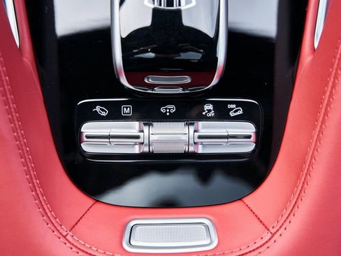 Used 2026 Mercedes-Benz Maybach GLS 600 4MATIC image 85