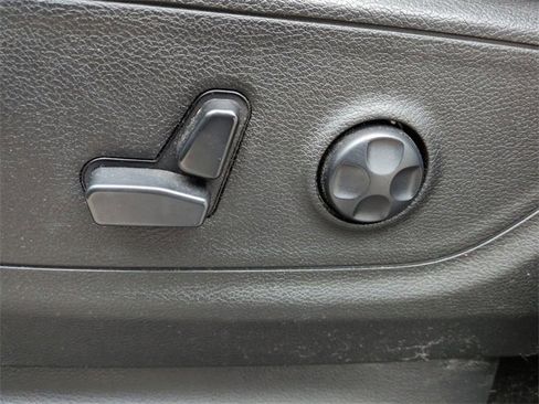 Used 2019 RAM 1500 Big Horn image 19