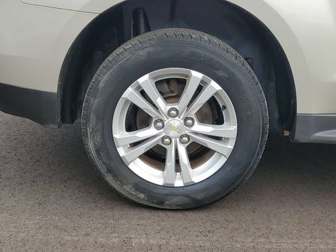 Used 2014 Chevrolet Equinox LT w/ Driver Convenience Package FWD image 5