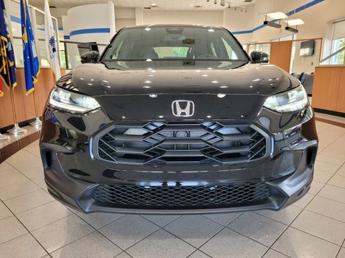 New 2026 Honda HR-V Sport image 2