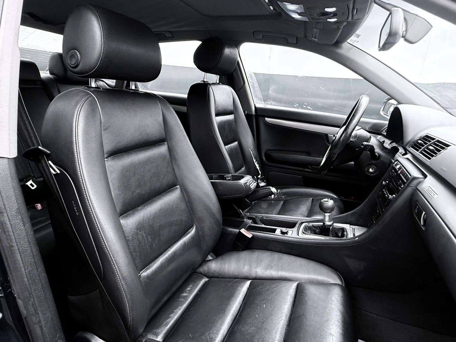 Used 2004 Audi A4 3.0 AWD/4WD image 14