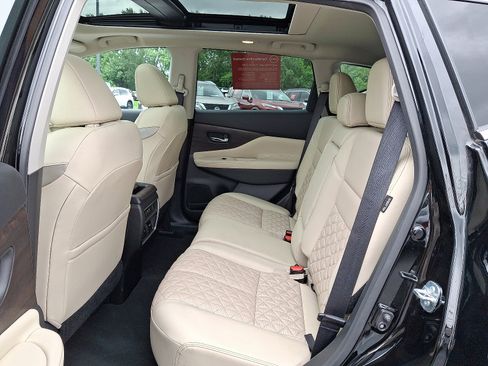 Certified 2023 Nissan Murano Platinum w/ Cargo Package image 12