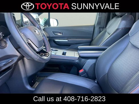 Used 2021 Toyota Sienna XSE w/ XSE Plus Package image 14