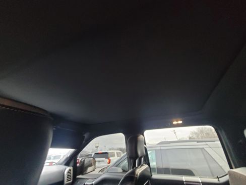 Used 2019 Ford F150 Platinum w/ Equipment Group 701A Luxury image 11