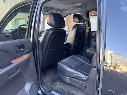 Used 2008 GMC Yukon XL SLT image 27
