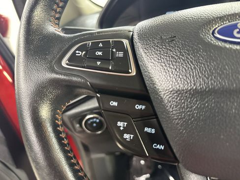Used 2018 Ford EcoSport SES image 46