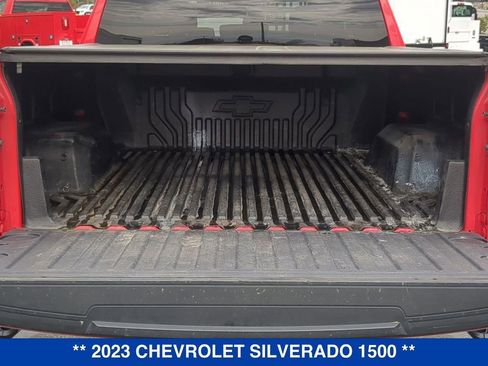 Used 2023 Chevrolet Silverado 1500 LT AWD/4WD image 5