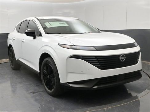 New 2025 Nissan Murano SV image 2