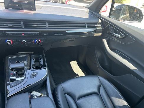 Used 2019 Audi Q7 3.0T Premium w/ Convenience Package image 13