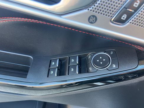 Used 2022 Ford Explorer ST-Line image 24