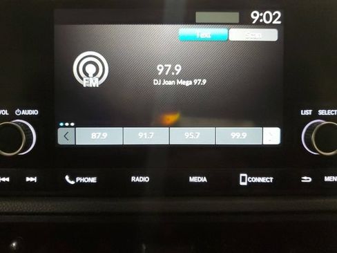 Used 2023 Honda CR-V EX image 25