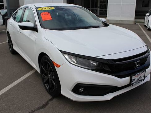 Used 2020 Honda Civic Sport image 2