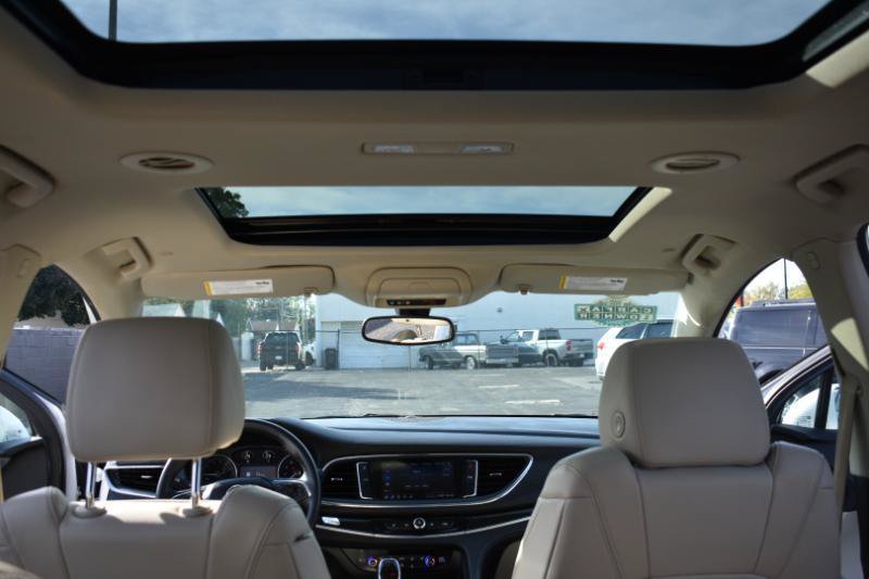 Used 2020 Buick Enclave Essence w/ Sound and Sites Package AWD/4WD image 22