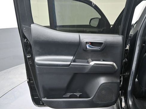 Used 2023 Toyota Tacoma Limited w/ Nightshade Package image 32