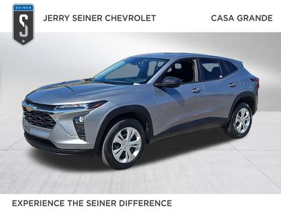 Used 2024 Chevrolet Trax LS w/ Driver Confidence Package