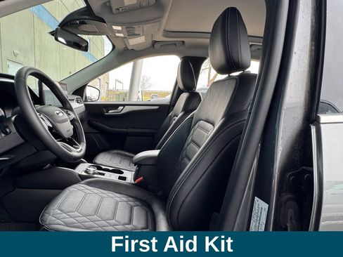 Used 2024 Ford Escape Platinum w/ Premium Technology Package image 20