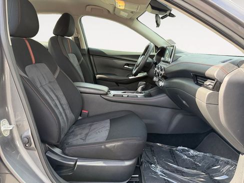 Used 2021 Nissan Sentra SR FWD image 24