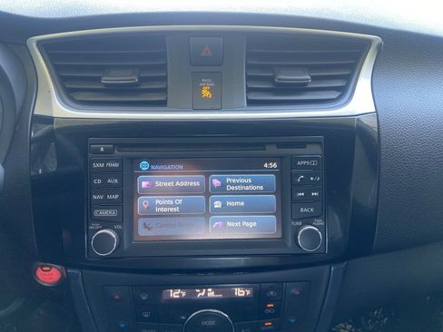 Used 2018 Nissan Sentra SR w/ Premium Package (P02) FWD image 13
