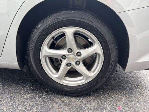 Used 2017 Chevrolet Malibu LS w/ LPO, Convenience Package 1 image 31