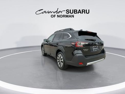 Used 2025 Subaru Outback Limited image 7