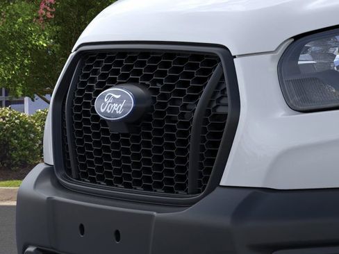 New 2026 Ford Transit 250 Low Roof image 38