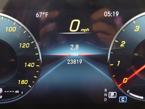 Certified 2023 Mercedes-Benz GLA 250 image 17