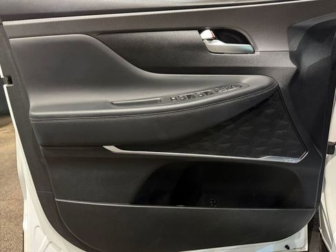 Used 2019 Hyundai Santa Fe Limited image 14