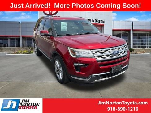 Used 2018 Ford Explorer Limited w/ Equipment Group 301A FWD image 1