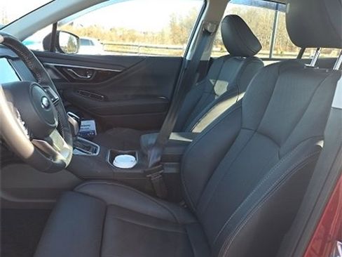 Used 2025 Subaru Legacy Limited image 9
