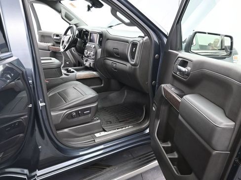 Used 2022 GMC Sierra 1500 Denali w/ Denali Reserve Package AWD/4WD image 12