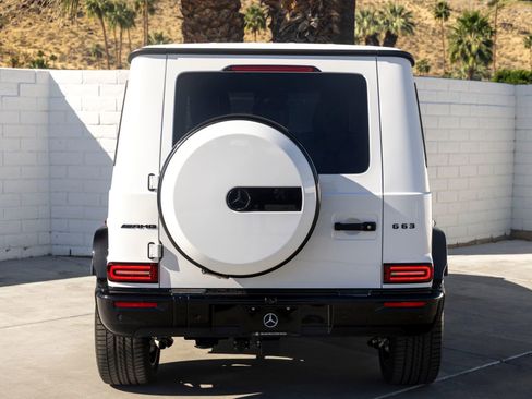 Used 2025 Mercedes-Benz G 63 AMG 4MATIC image 9