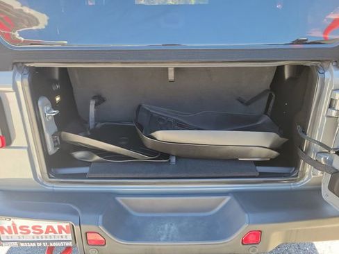 Used 2022 Jeep Wrangler Rubicon w/ Steel Bumper Group image 8