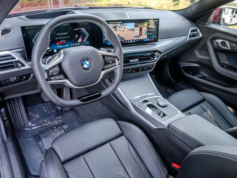 Used 2025 BMW 230i Coupe RWD image 4