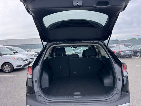 Used 2025 Kia Sportage LX FWD image 30