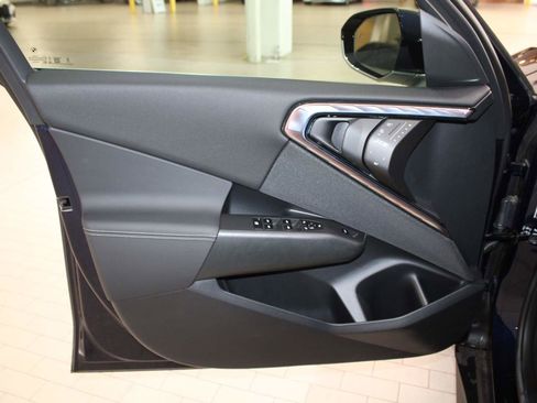 Used 2025 BMW X3 xDrive30i image 10