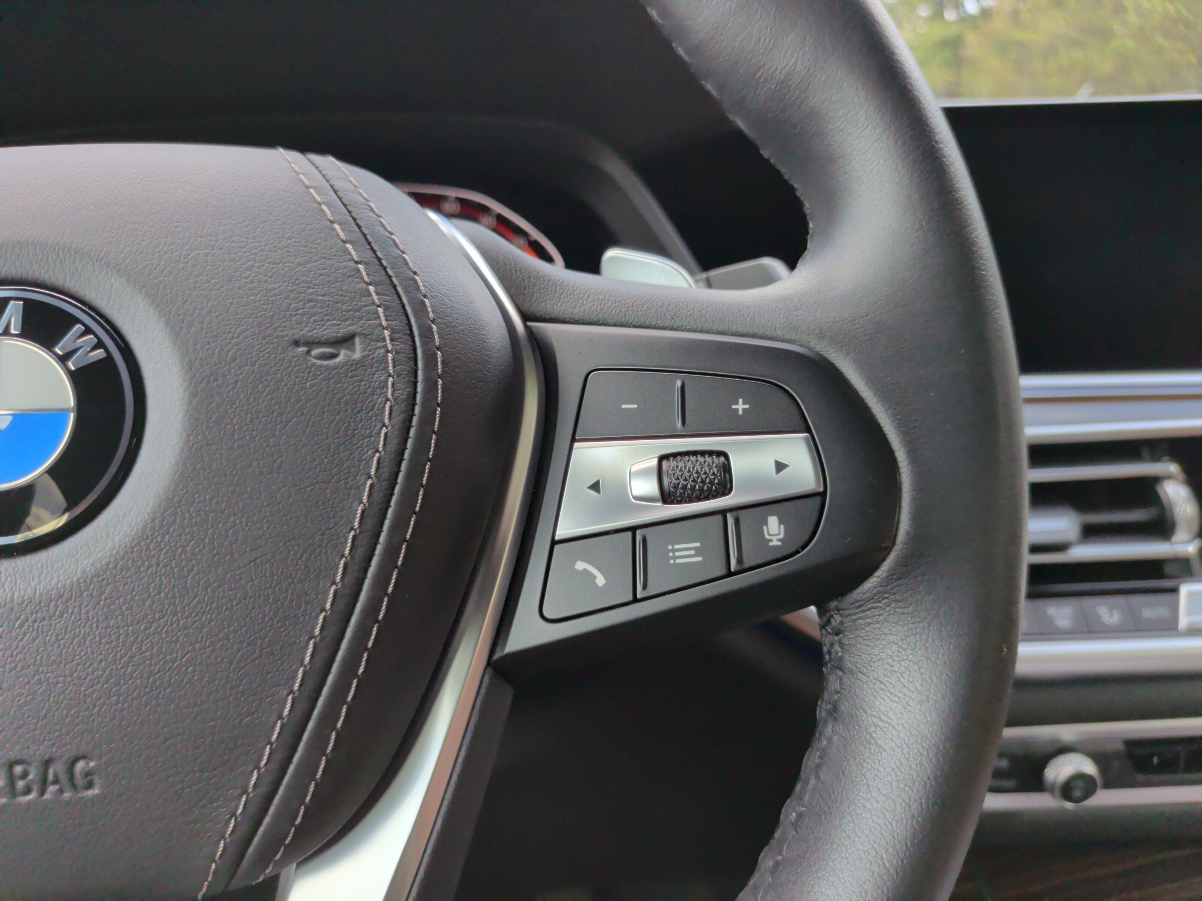 Used 2023 BMW X5 sDrive40i w/ Premium Package RWD image 24