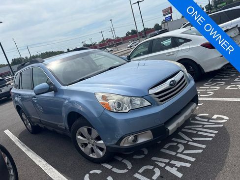 Used 2011 Subaru Outback 2.5i Limited AWD/4WD image 1