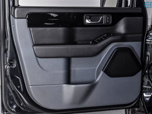 New 2025 INEOS Grenadier Fieldmaster Edition image 14