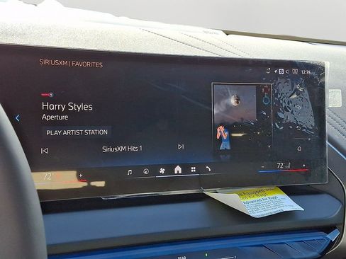 Certified 2025 BMW X3 xDrive30i w/ M Sport Package image 15