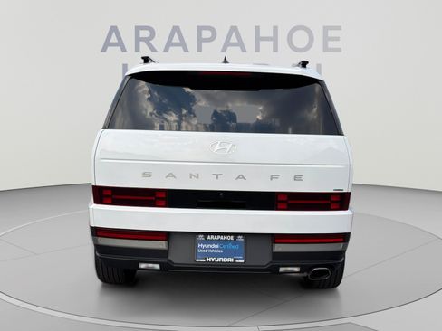 Used 2025 Hyundai Santa Fe Limited AWD/4WD image 4