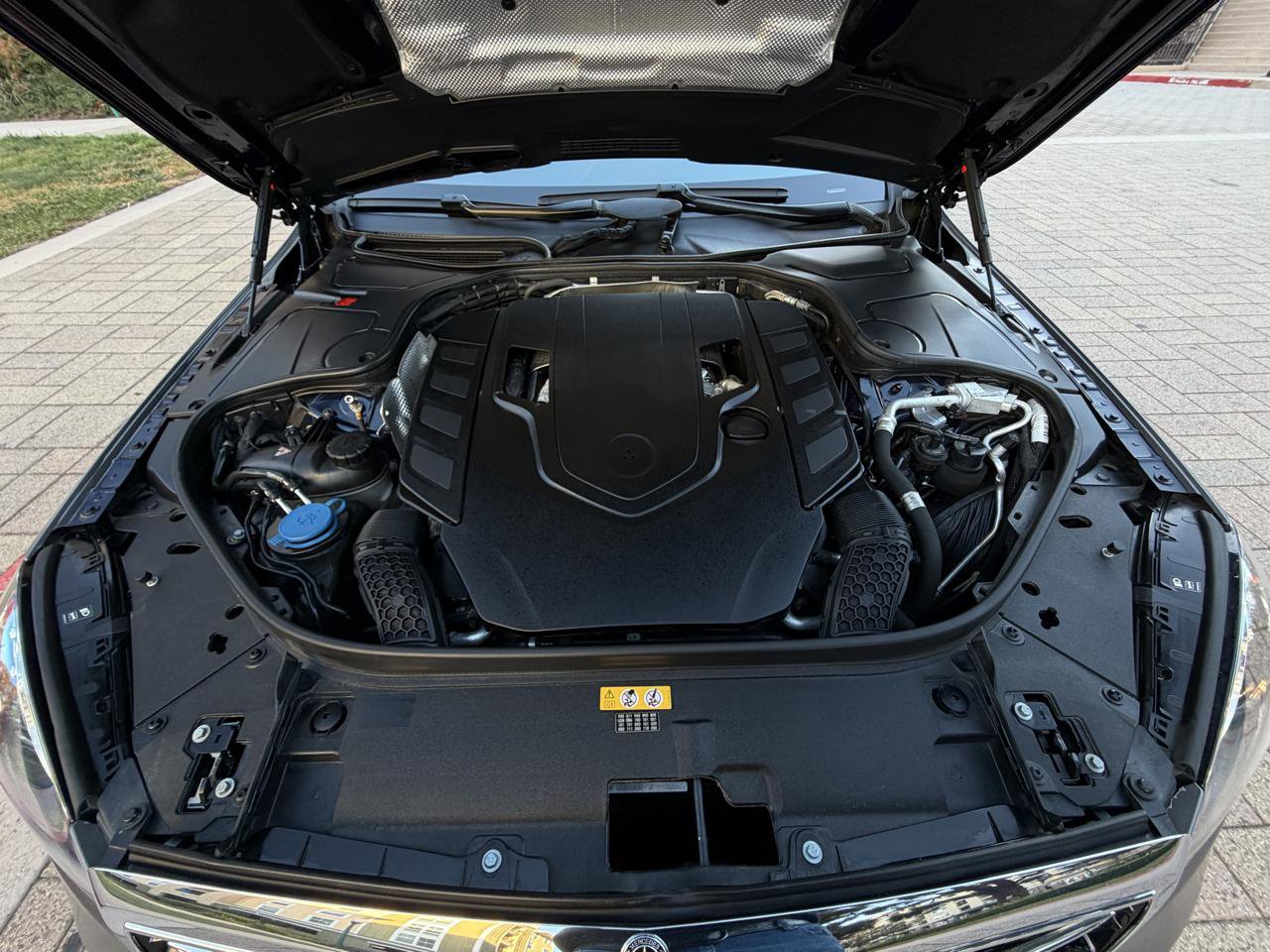 Used 2019 Mercedes-Benz S 560 Sedan image 92