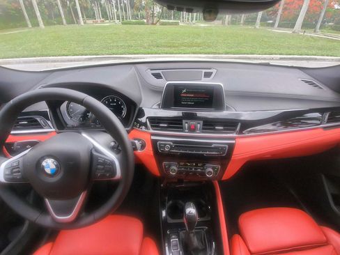Used 2018 BMW X2 sDrive28i w/ Convenience Package FWD image 17