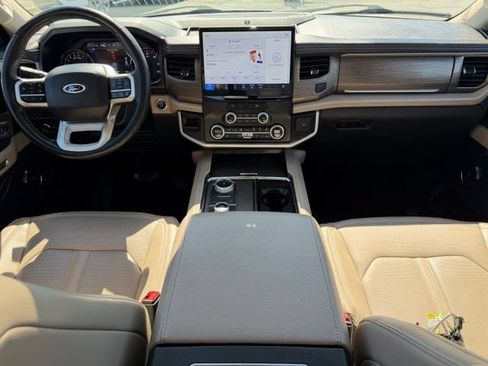 Certified 2024 Ford Expedition Max Limited AWD/4WD image 4