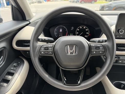 Used 2024 Honda HR-V LX image 16