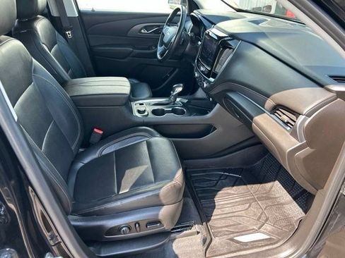 Used 2021 Chevrolet Traverse Premier w/ Redline Edition AWD/4WD image 56