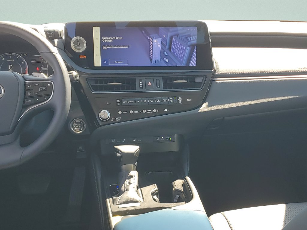 Used 2025 Lexus ES 350 w/ Premium Package FWD image 16