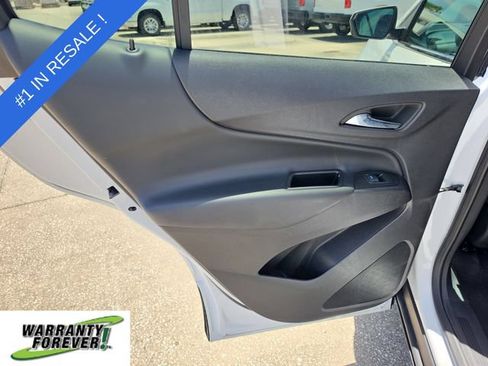 Used 2024 Chevrolet Equinox LT AWD/4WD image 12