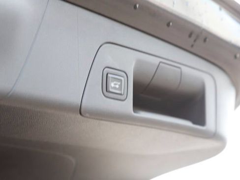 Used 2022 Buick Envision Preferred AWD/4WD image 4