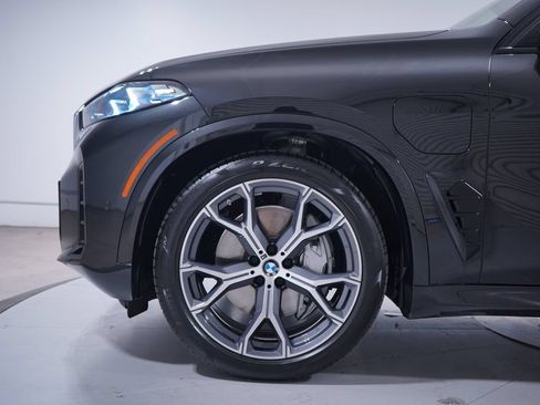 Used 2026 BMW X5 xDrive50e w/ M Sport Package AWD/4WD image 2
